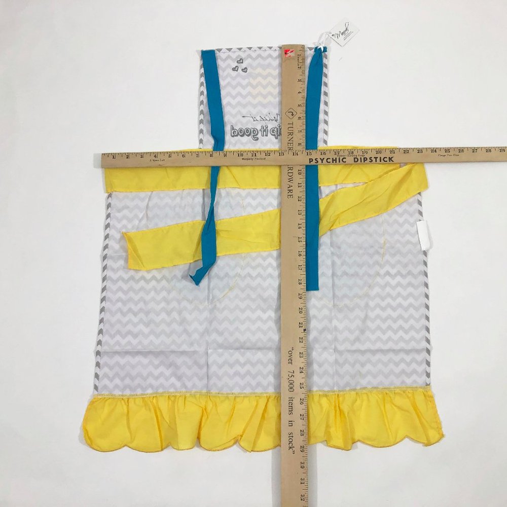 NWT Whip It Good Embroidered Chevron Pattern Apron - Picture 2 of 2